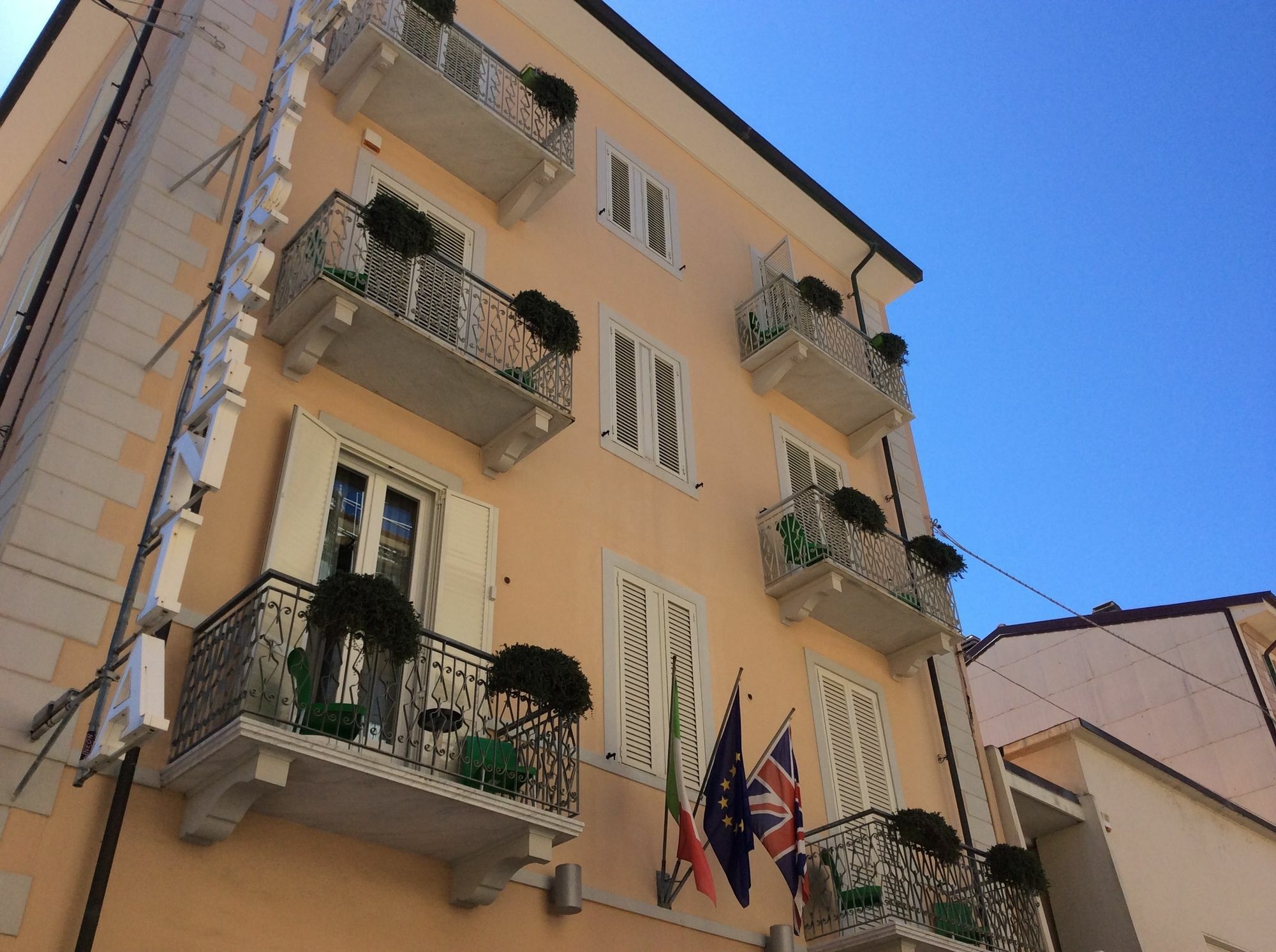 Hotel Tirrenia Viareggio Exterior photo